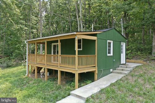 91 Acorn Nut Ln, FRONT ROYAL, VA, 22630-4715 | Card Image