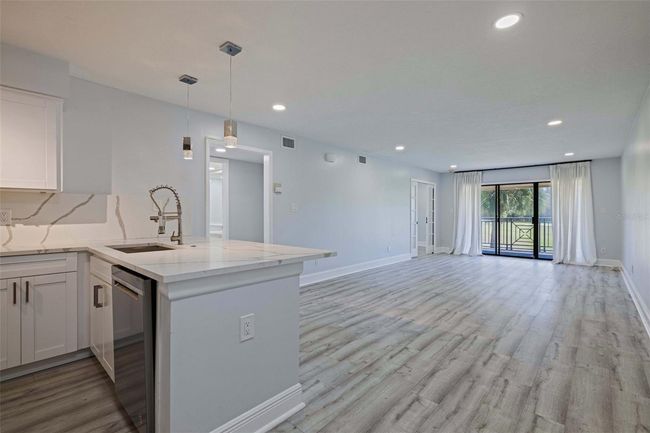 APT-3158 - 5020 Mill Pond Rd, Condo with 3 bedrooms, 3 bathrooms and null parking in WESLEY CHAPEL FL | Image 5
