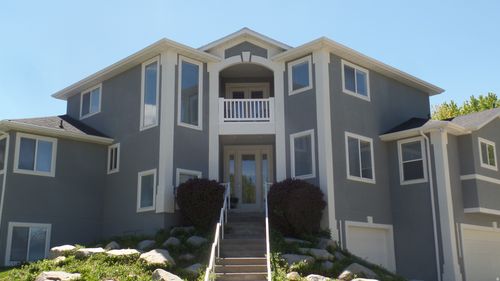 496 E Spruce Glen Rd, Murray, UT, 84107-4222 | Card Image