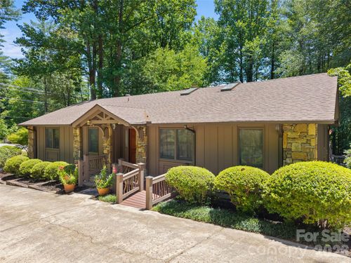 3 Westbridge Drive, Hendersonville, NC, 28739 | Card Image