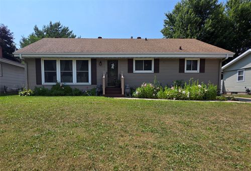 3836 33rd Street S, La Crosse, WI, 54601 | Card Image