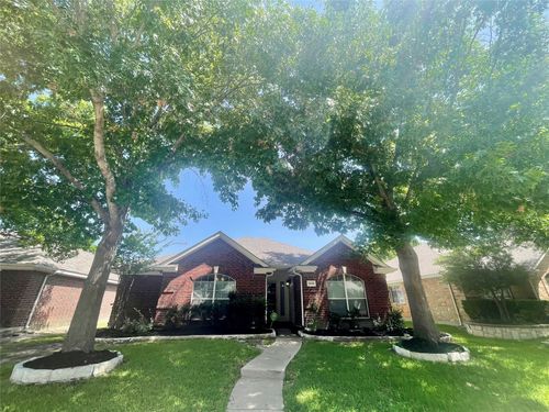 1535 Silver Spur Dr, Allen, TX, 75002-0923 | Card Image