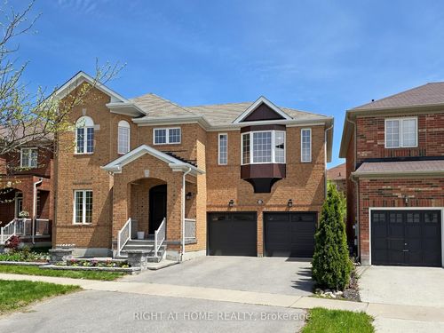 89 Greenwood Rd, Stouffville, ON, L4A0N8 | Card Image
