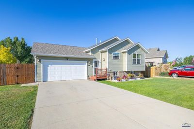 5011 Williams St, House other with 4 bedrooms, 2 bathrooms and null parking in Rapid City SD | Image 2