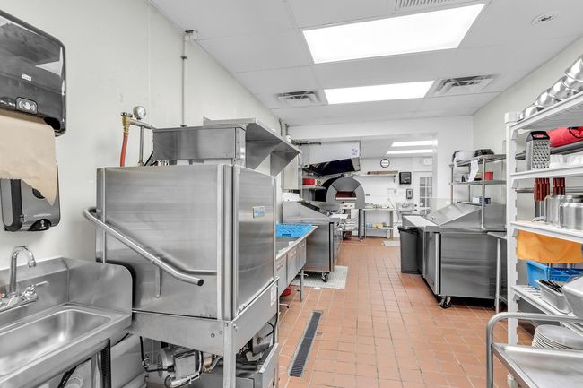 1110 kitchen 1 | Image 14