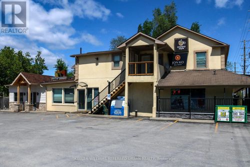 b-1382 Killarney Beach Street, Innisfil (Lefroy), ON, L0L1W0 | Card Image