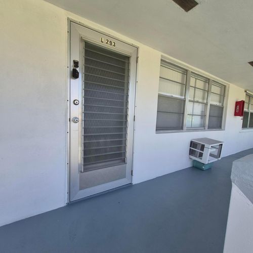 2930-293 Sheffield L, West Palm Beach, FL, 33417-1538 | Card Image