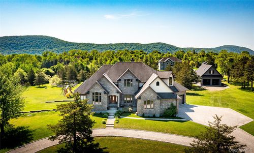110 Hillside Ave, Wingdale, NY, 12594-1481 | Card Image
