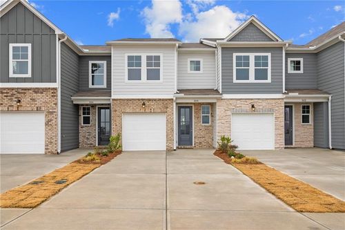 530 Crown Dr, Cartersville, GA, 30120-7013 | Card Image