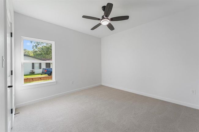 256 Davis Bend Rd, House other with 5 bedrooms, 3 bathrooms and 2 parking in Alvin TX | Image 17