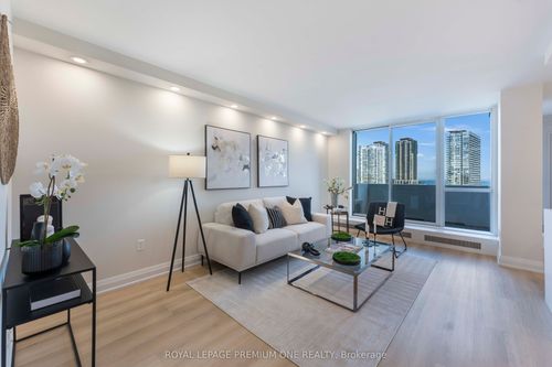 608-60 Southport St, Toronto, ON, M6S3N4 | Card Image