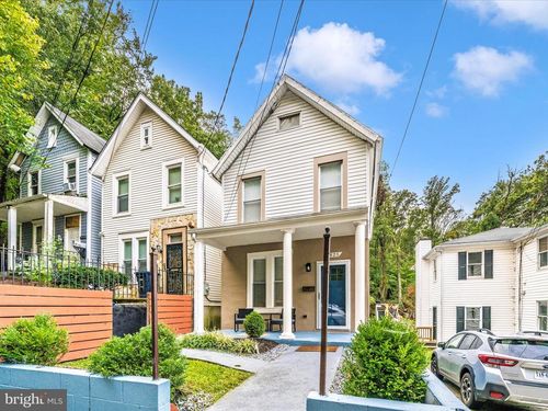 1825 W St Se, WASHINGTON, DC, 20020-4215 | Card Image