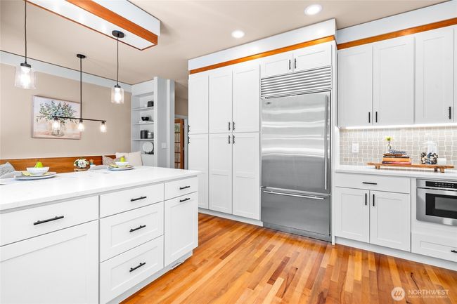 Abundant Cabinets, Elegant Lighting, Therador Refrigerator | Image 16