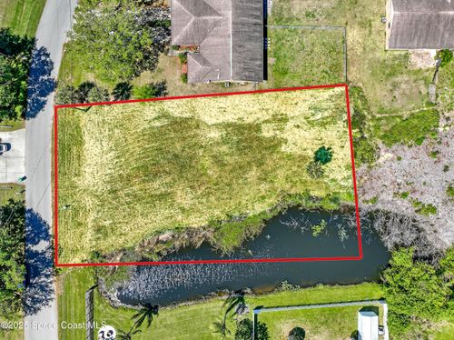 132 Gator Dr, Merritt Island, FL, 32953-8140 | Card Image
