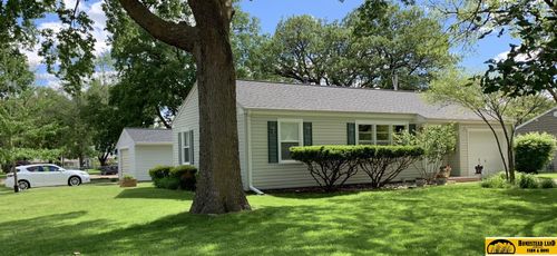 1325 Monroe St, Beatrice, NE, 68310-2160 | Card Image
