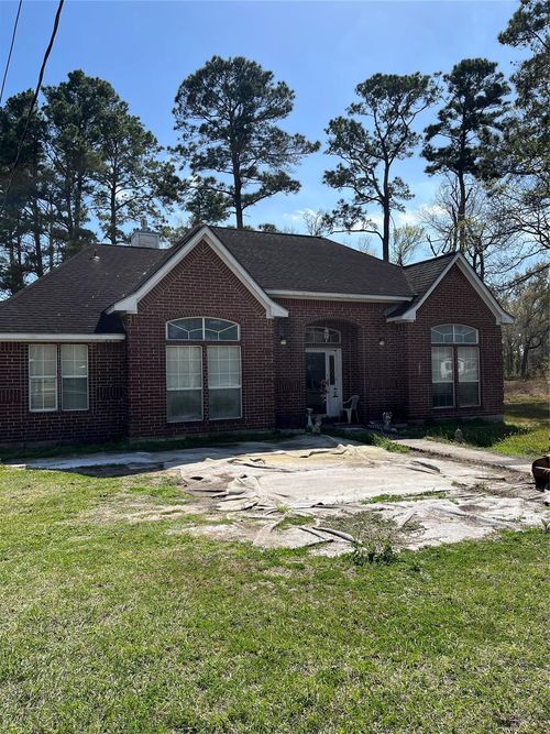320 Commerce Ln, Highlands, TX, 77562-5407 | Card Image