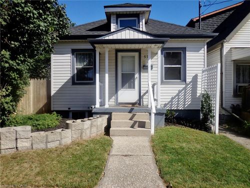 57 Harrison Ave, Hamilton, ON, L8H2Z9 | Card Image