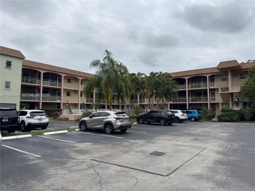 207-100 Se 6th Ave, Pompano Beach, FL, 33060-7283 | Card Image