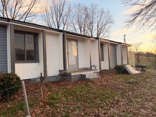 652 Ella West Cir, Lynnville, TN, 38472-5216 | Card Image