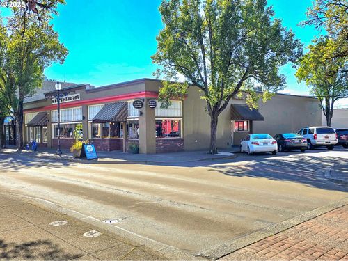 129 N Main Ave, Gresham, OR, 97030-7205 | Card Image