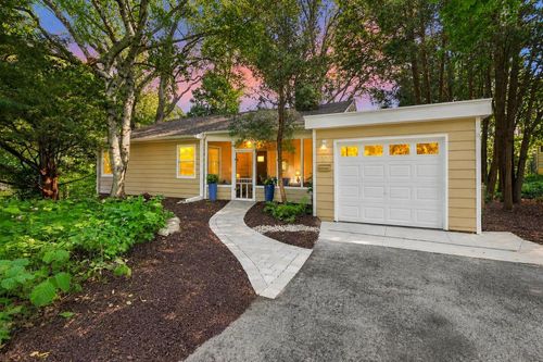 37 Hiawatha Circle, Madison, WI, 53711 | Card Image