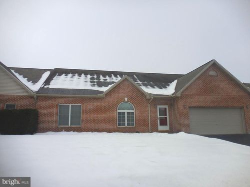 52 Hickory St, Palmyra, PA, 17078-2944 | Card Image