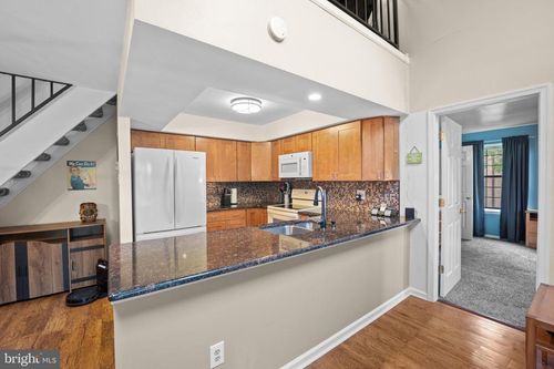 33-1133 Washington Pl, CHESTERBROOK, PA, 19087-5881 | Card Image