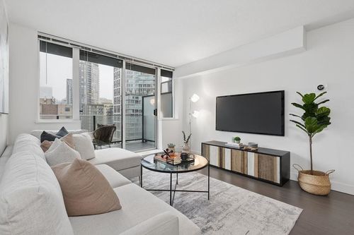 902-1325 Rolston St, Vancouver, BC, V6B0M2 | Card Image