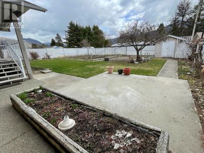 2454 75th Ave, House other with 4 bedrooms, 3 bathrooms and 2 parking in Grand Forks BC | Image 3