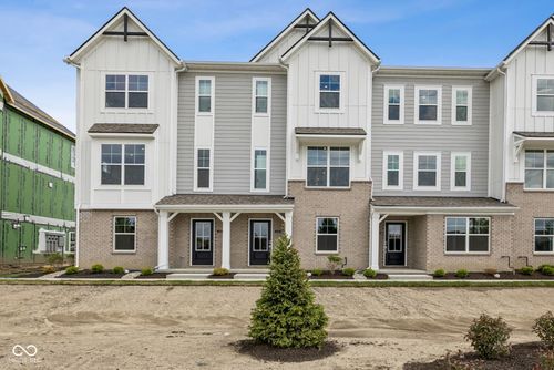 11216 Greenfield Ave, Noblesville, IN, 46060-9481 | Card Image