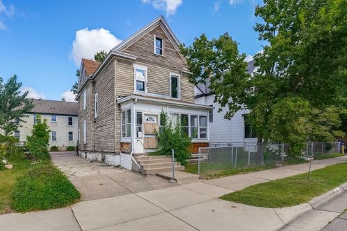 6 E 34th St, Minneapolis, MN, 55408-4501 | Card Image