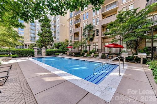 204-718 W Trade St, Charlotte, NC, 28202-1342 | Card Image