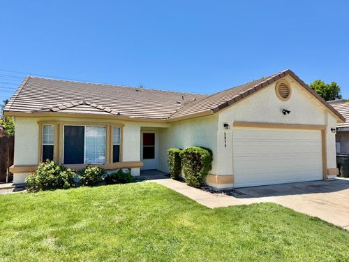 3928 El Portal Pl, Modesto, CA, 95357-0413 | Card Image