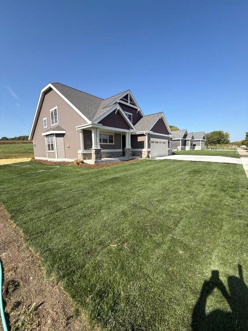 93 Savannah Pkwy, Deerfield, WI, 53531-9363 | Card Image