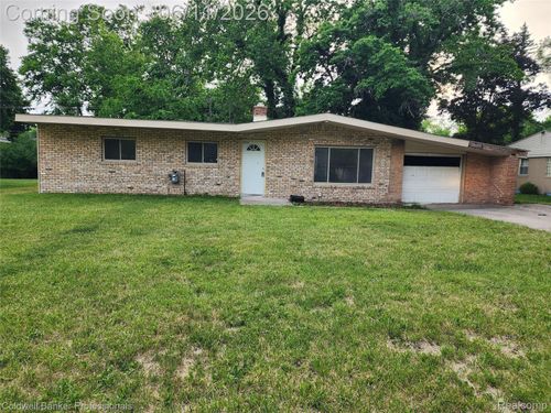 27391 Spring Arbor Dr, Southfield, MI, 48076-3543 | Card Image