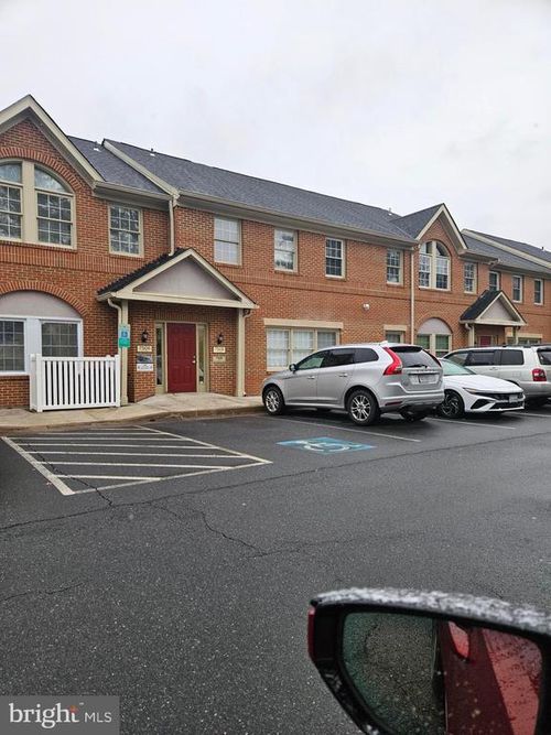 25-2-7508 Diplomat Drive, Manassas, VA, 20109 | Card Image