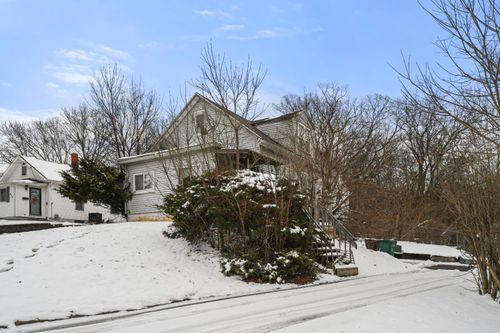 920 Nowlin Ave, Greendale, IN, 47025-1213 | Card Image