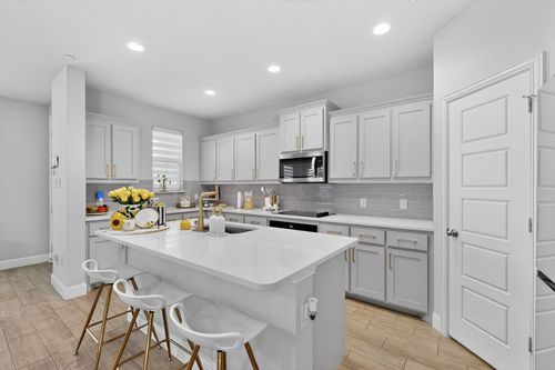 6040 Bursey Rd, Watauga, TX, 76148-1101 | Card Image