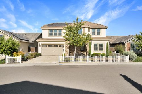 1712 Harvest Ln, Manteca, CA, 95337-2049 | Card Image