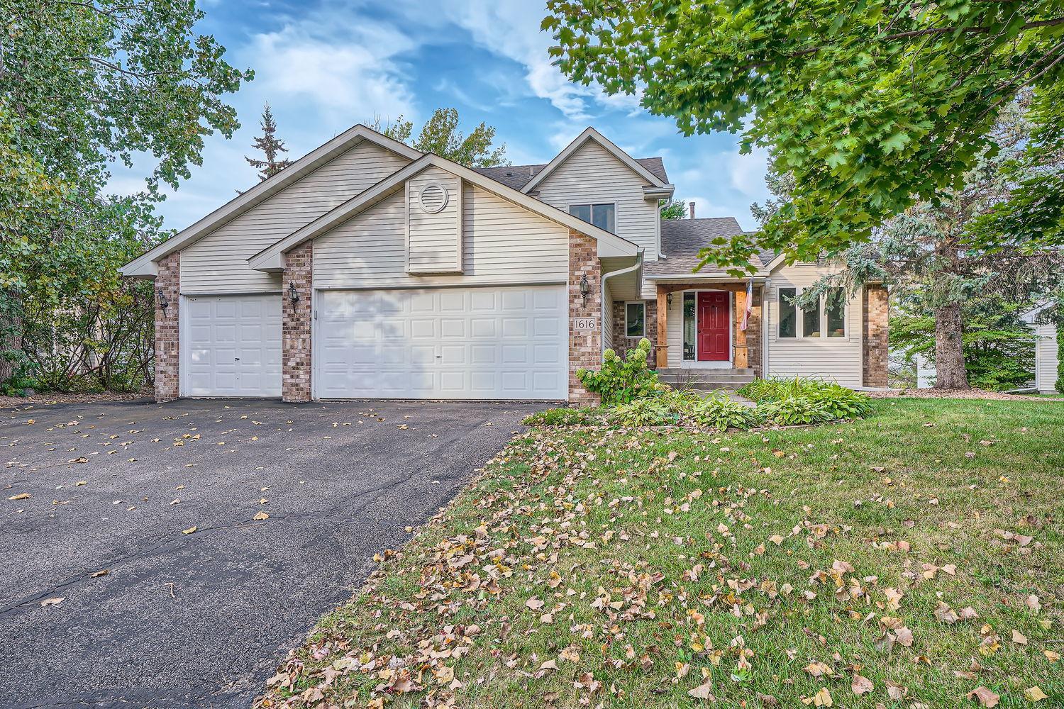 Clearwater Rd, Waconia, MN 55387