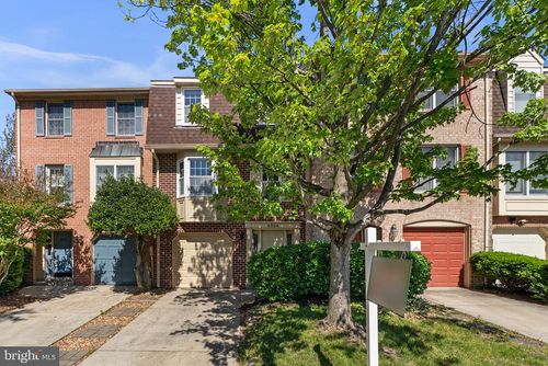 8004 Broken Reed Ct, FREDERICK, MD, 21701-3279 | Card Image