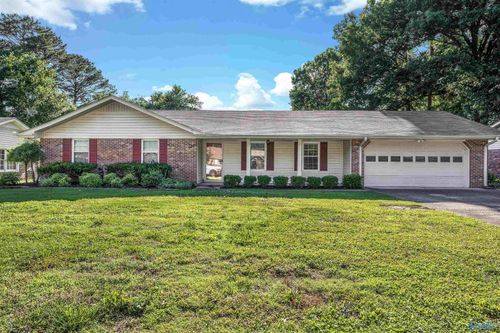 1213 Fletcher Avenue Sw, Decatur, AL, 35601 | Card Image