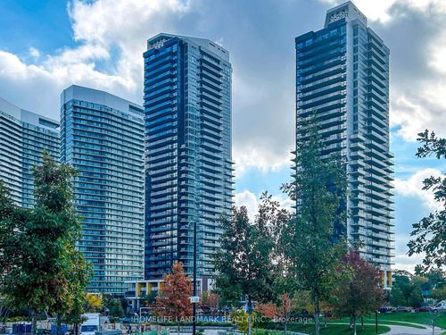 95 Mcmahon Dr, North York, ON, M2K0H2 | Card Image
