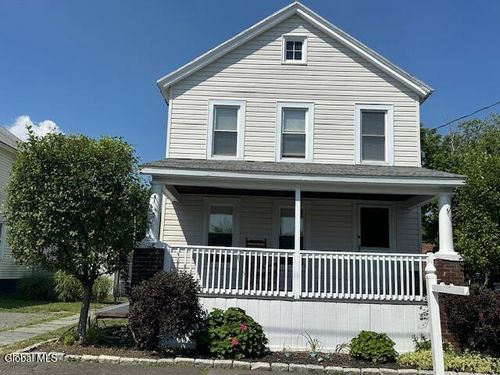 5 Edna Ave, Ravena, NY, 12143-1802 | Card Image
