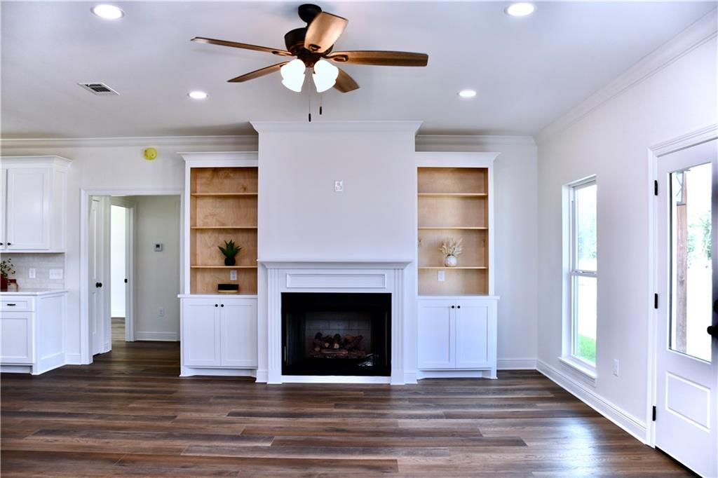 Residential in Dry Prong 5