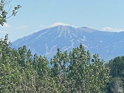 2684 S Forest Meadow Rd, Coalville, UT, 84017-7205 | Card Image