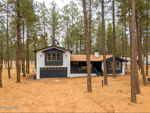 725 S Friar Tuck Trl, Williams, AZ, 86046-8621 | Card Image