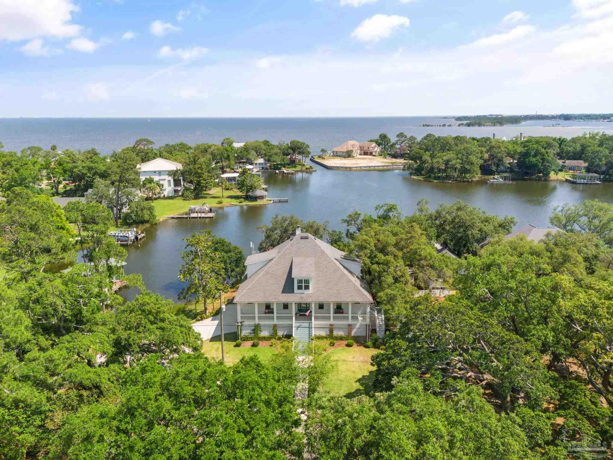 Star Lake Dr, Pensacola, FL 32507