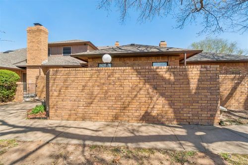 15-1899 Saddleback Blvd, Norman, OK, 73072-2857 | Card Image