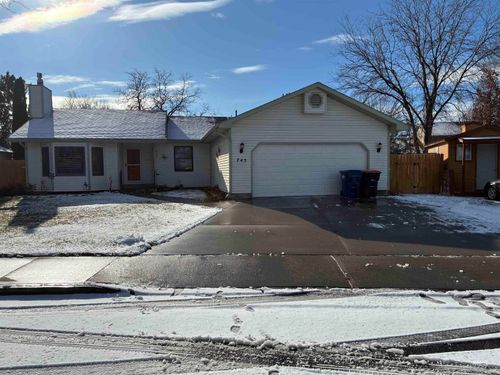 745 Hiawatha Way, Twin Falls, ID, 83301-6861 | Card Image